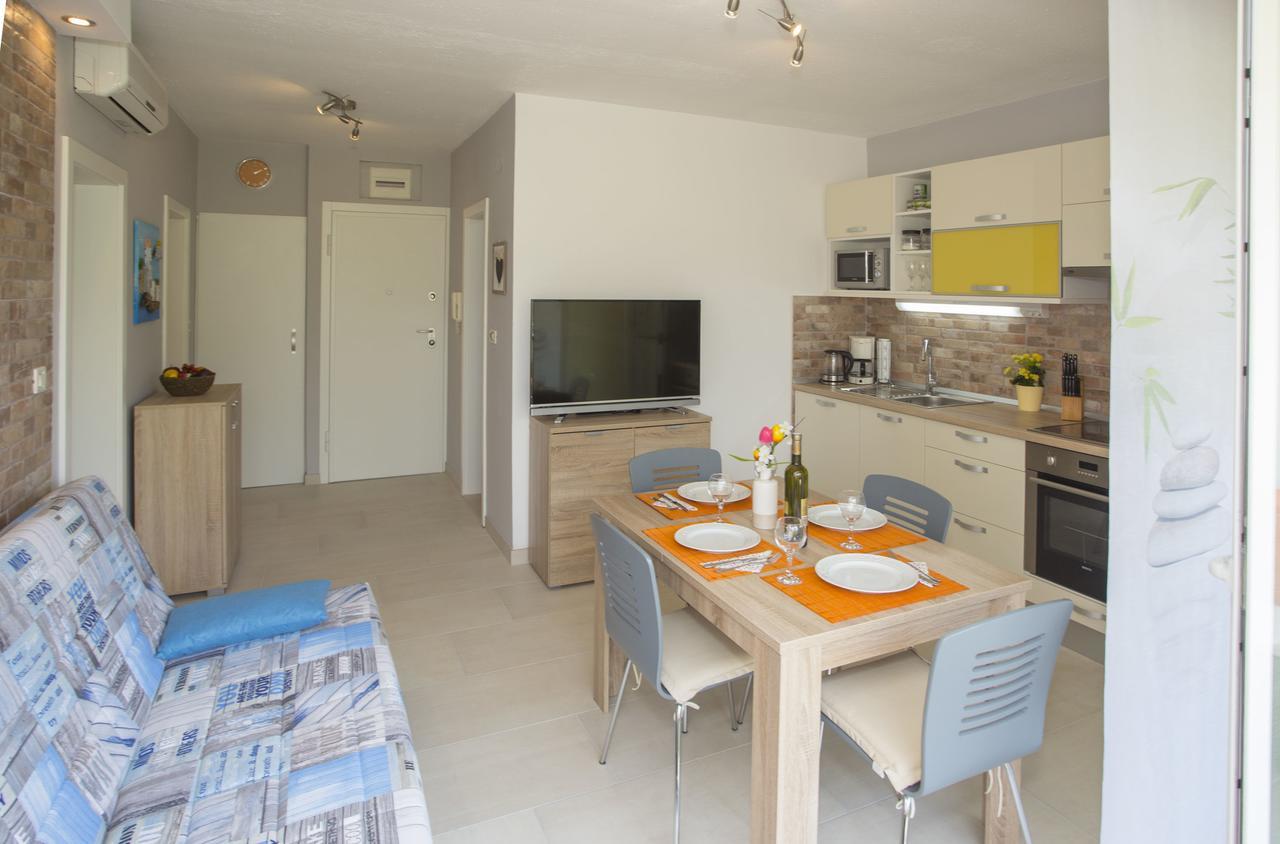 City Getaway - Apartment Ileora Split Exteriör bild